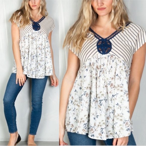 Stripe and Floral Pattern Short Sleeve Top BOUTIQU - Picture 1 of 2